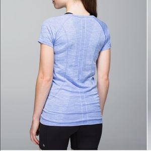 Lululemon Swiftly short sleeve v neck